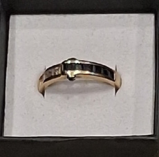 18 karaat gouden ring met saffier