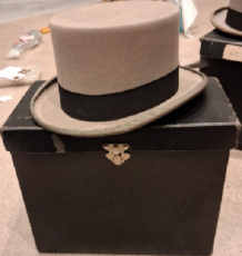 Francy Tailor maat 56 hoge hoed Chapeau haut-de-forme Francy Tailor, taille 56.