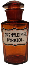 Phenyldimet Pyrazol apothekersfles Phenyldimet Pyrazol apothekersfles