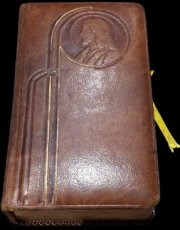 Romeins Missaal 1950 gesigneerd door Kard Van Roey Romeins Missaal 1950 gesigneerd door Kard Van Roey